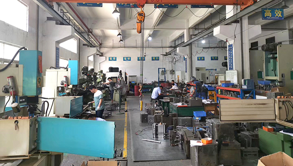 坚持布局制造产业,深圳茄子视频在线播放五金提供“定制化”解决方案